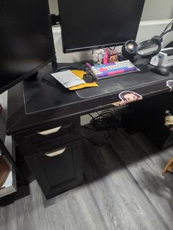 Computer desk for sale