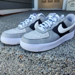 Men's Nike Air Force One's Size 10