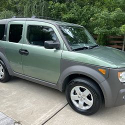 2004 Honda Element
