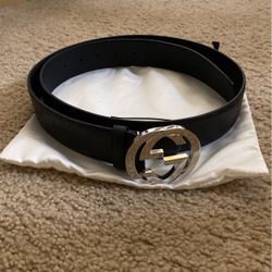 Gucci Belt Worn Once ( PROOF OF PURCHASE)
