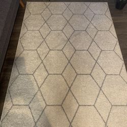 Grey -ivory Area Rug (125* 185 Cm)