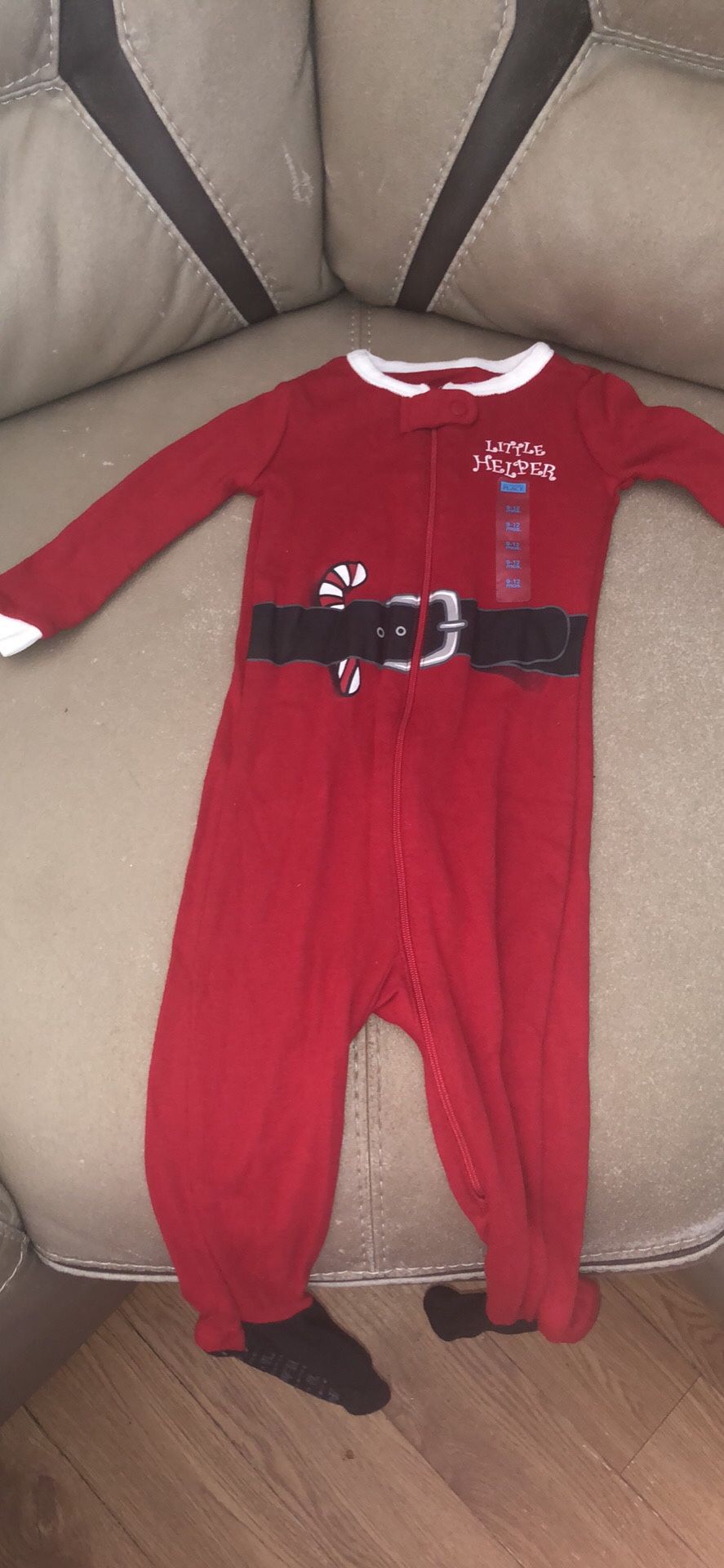 Santa’s lil helper