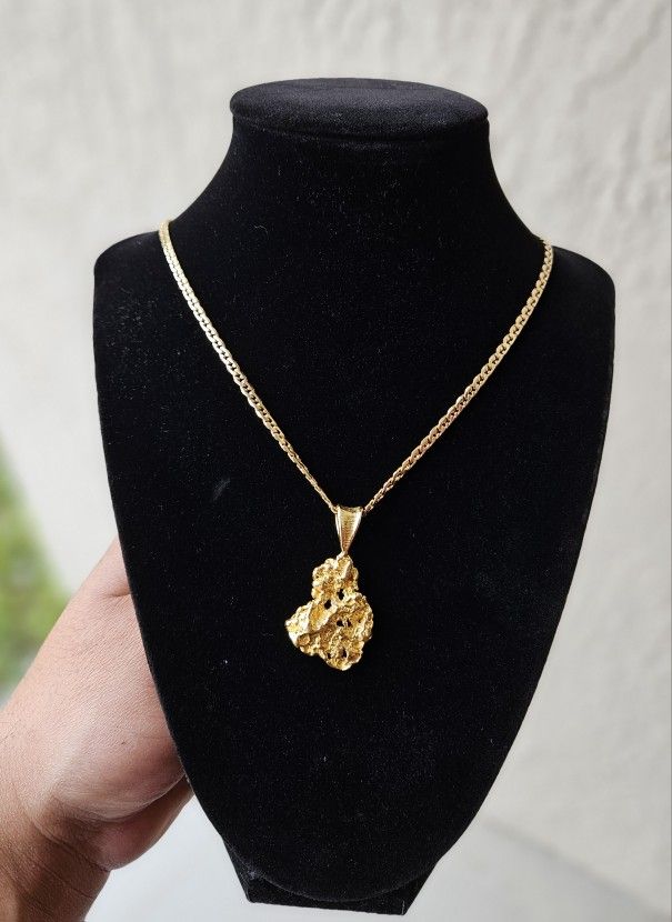 18kt Gold Nugget pendant