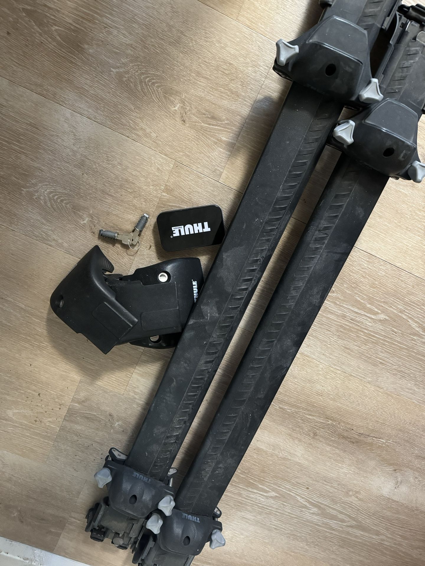 Thule Roof Bars and Canoe Carrier