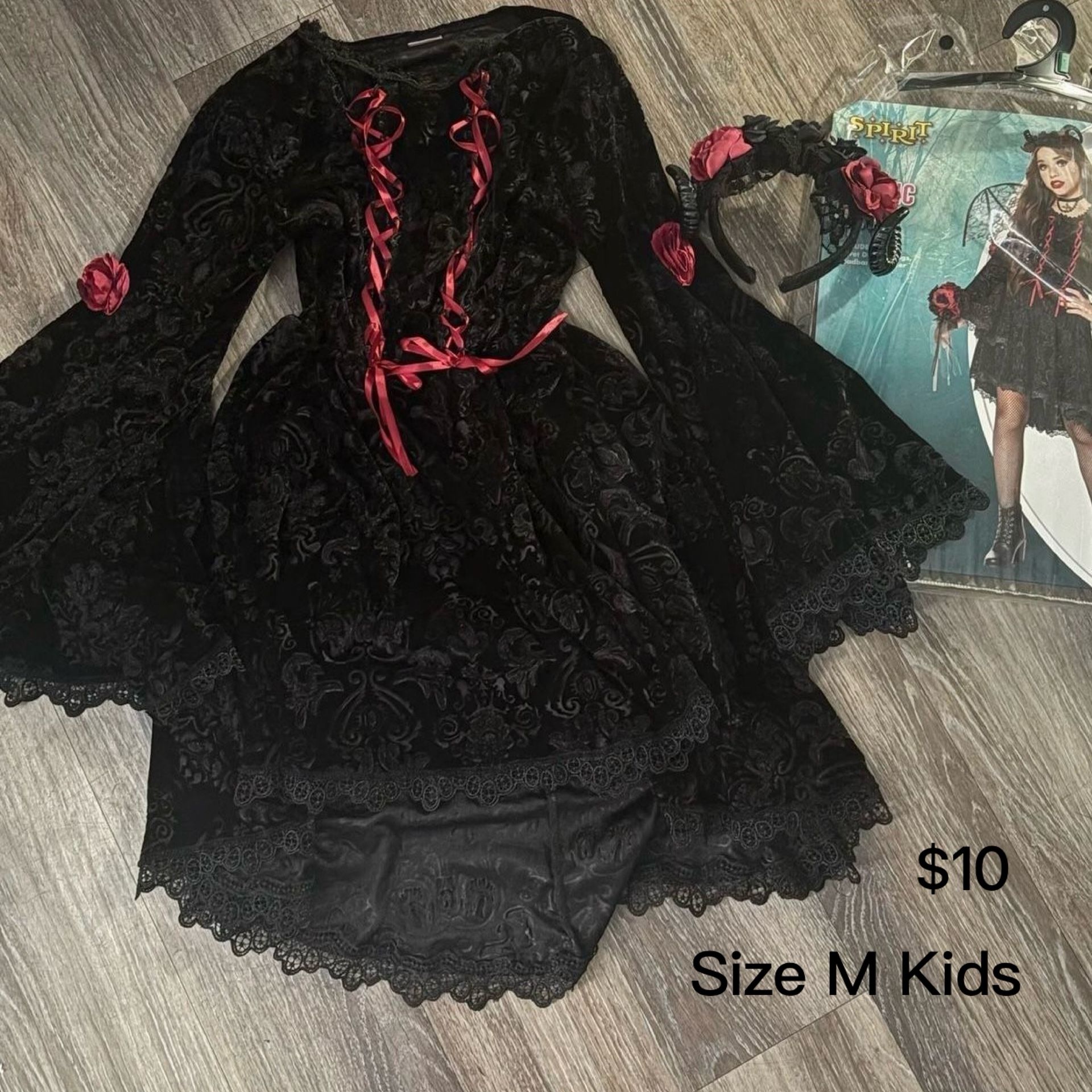 Gothic devil costume kids size M