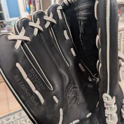 Rawlings Shut Out 12.5" Fastpitch Softball Glove