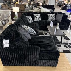 Living Room Furniture Modular Black Madness Sectional Couch W Chaise Set 🌟Extra Discount Code RSG 
🔥🔥 Mention OfferUp for this Special Price!!