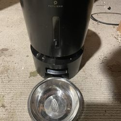 Pet Libro  Air automatic pet feeder