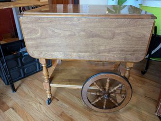 Tea cart