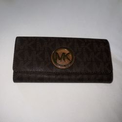 Michael  Kors Genuine Wallet 