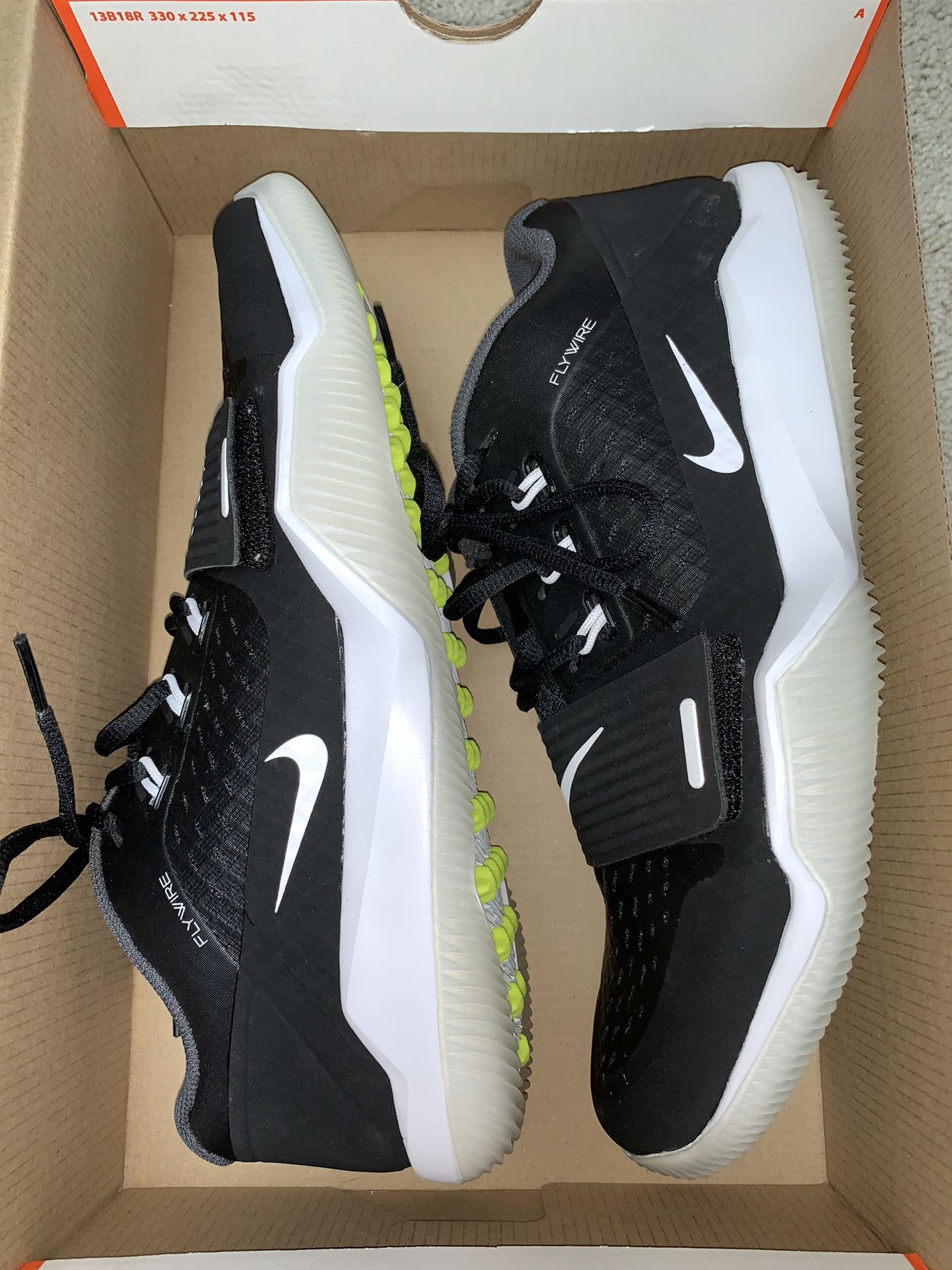 Nike Alpha Turf Low