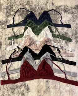 Women’s Bras (7 For $25)