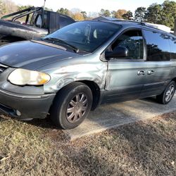 2006 Chrysler Town & Country