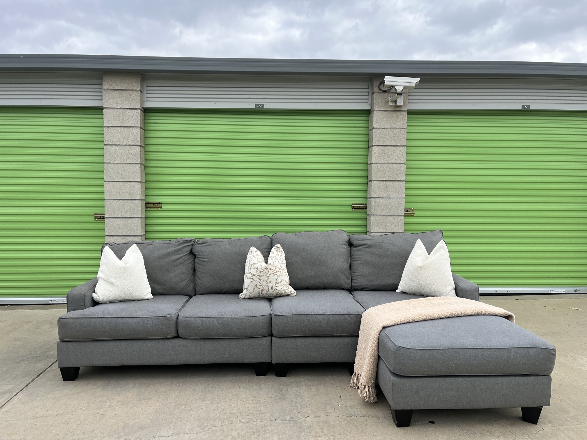 Gray Sectional Couch With Delivery