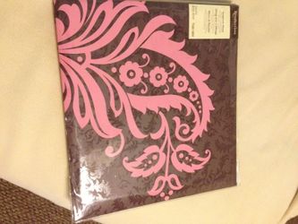 New. Brown pink recollections scrapbook album