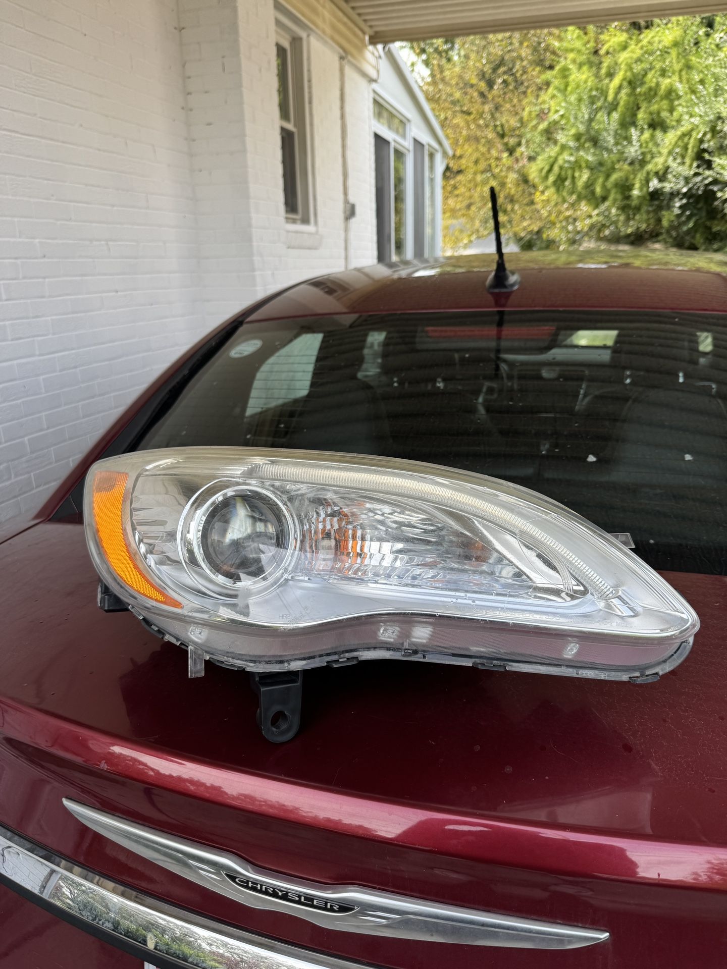 Car headlight For Chrysler (contact info removed)/2012/2013/2014 