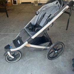 Thule Running Jogging Stroller