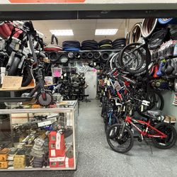 WE CHANGE TIRES & TUBES FOR ELECTRIC SCOOTER (SOLID/REGULAR) & ELECTRIC BIKES/REGULAR BIKEALL SIZES