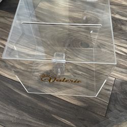 Gift box , clear