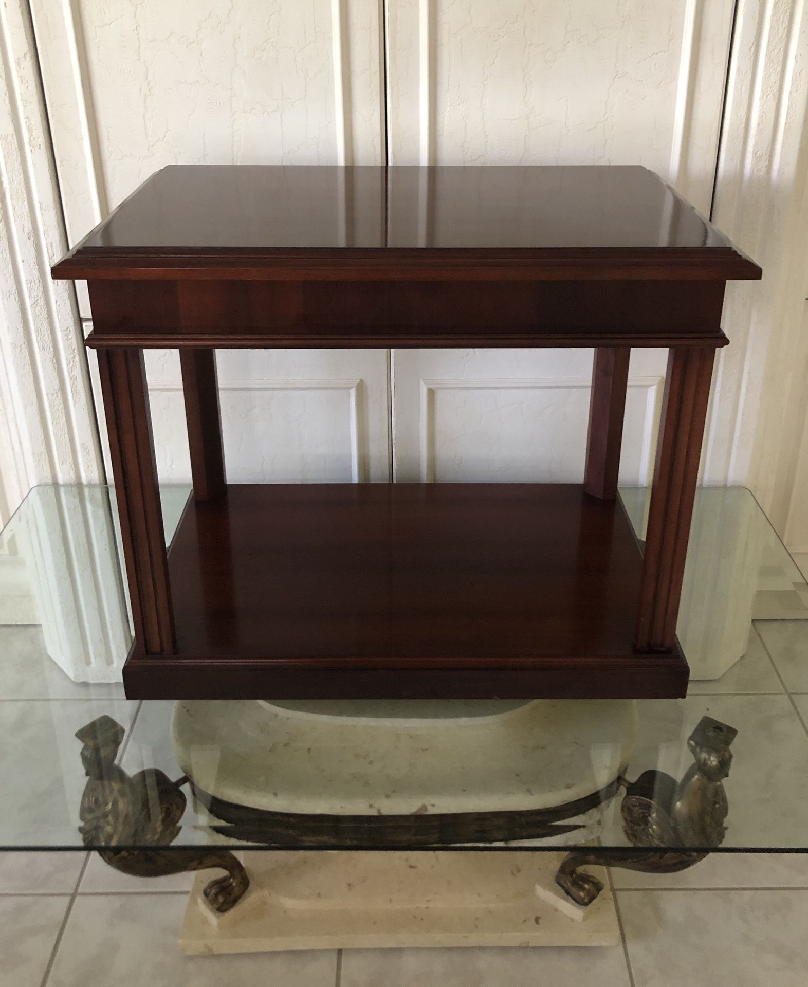 Rectangular Coffee Table / Cocktail Table By Kimball International DIMENSIONS 28ʺW × 18ʺD × 21.5ʺH