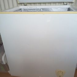 Deep Freezer  180 Or Best Offer