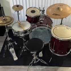 Yamaha Stage Custom Nouveau Drum Set