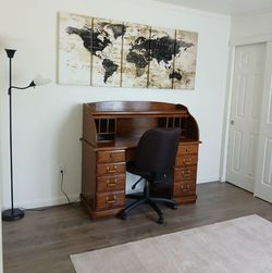 Roll top desk