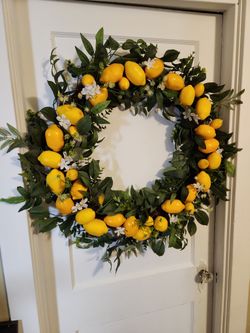 Lemon Themed Wreath