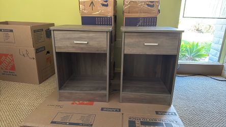 Nightstand Set of 2 with Drawer and Storage Shelf