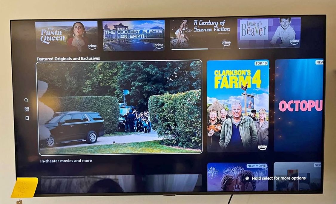 50” Samsung Smart TV and Wall Mount