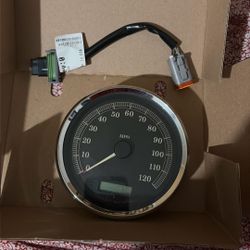 2007 fxstc Harley Davidson speedometer 