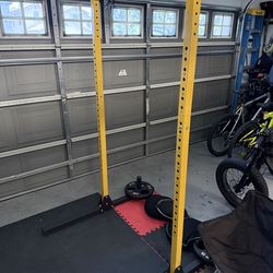 Hulkfit Squat Rack