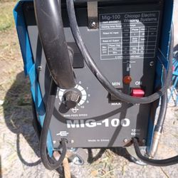  Chicago Electric -Welder MIG -100