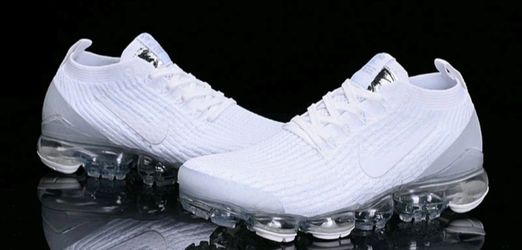 Nike Vapormax Plus size 9