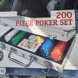 200 PIECE POKER SET