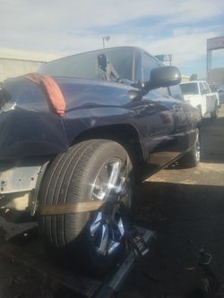 05 Silverado 1500 Part Out