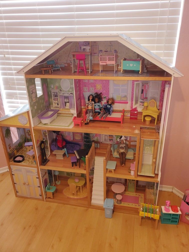 KidsCraft Wooden Dollhouse