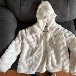 Weekending Soft Plush Zip-Up Hoodie – Women’s Large