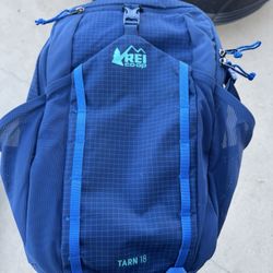 REI Tarn 18 Backpack