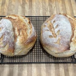 Today’s Bread, Beautiful! I have healthy strong starter  to share with you $5 for 100 grams 