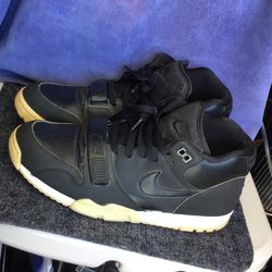 Nike air trainer 1  shoes size 11.5