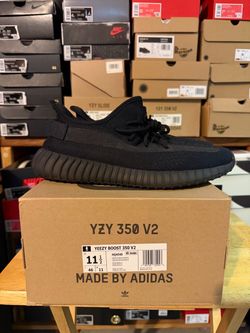 YEEZY 350 SIZE 11.5 onyx