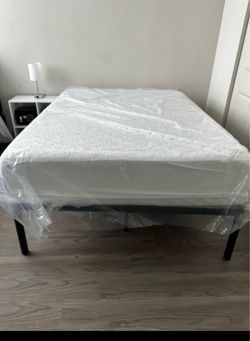 Memory foam Mattress and frame full size