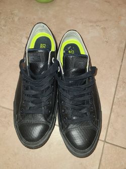 Converse Chuck Taylor All Star
Size Men's 9.5 Women's 11.5