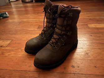 Men’s 9.5 Cabelas Leather Insulated Gortex Hiking/hunting Boots.