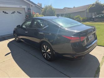 2021 Nissan Altima