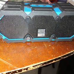 Bluetooth Speaker 