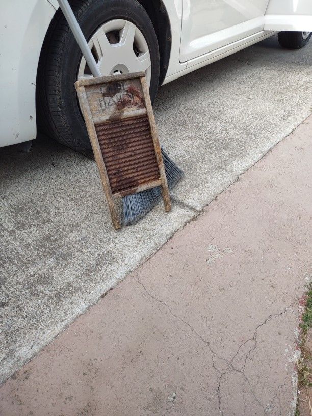 Cute Vintage Washboard