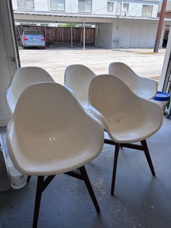 Set 6 Modern Outdoor/Indoor Teak Chairs