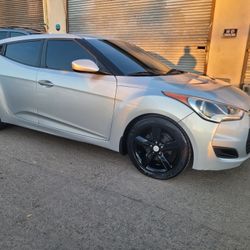 2013 Hyundai Veloster